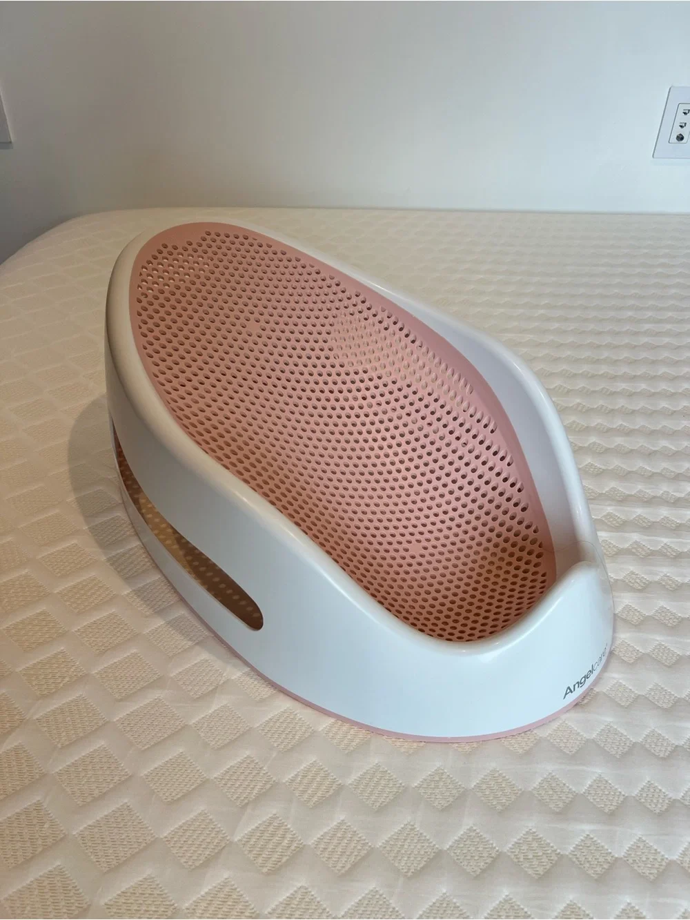 Angelcare Baby Bath Support seat Pink EUC